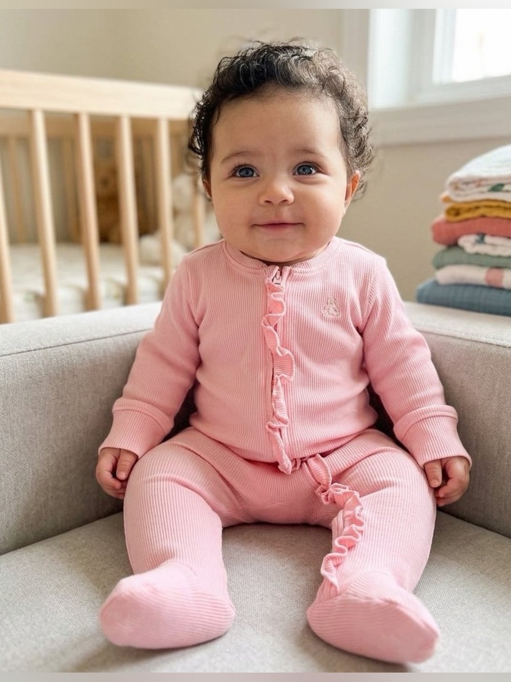 BABY GAP Ribbed Pink Ruffled Kids One Piece 3-6 months